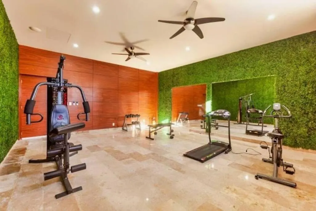 Spacious 3 Bed Penthouse With Rooftop And Gym Tulum Mexico