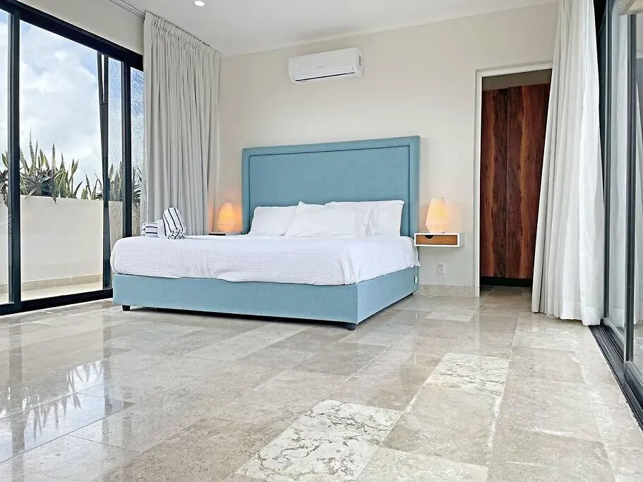 Spacious 3 Bed Penthouse With Rooftop And Gym Tulum Apartment